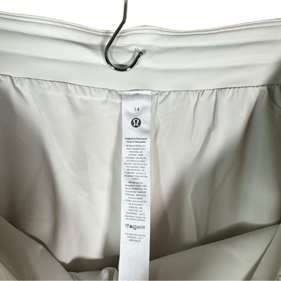 LULULEMON Swift Wide Leg Mid Rise Pant in bone - Picture 12 of 13